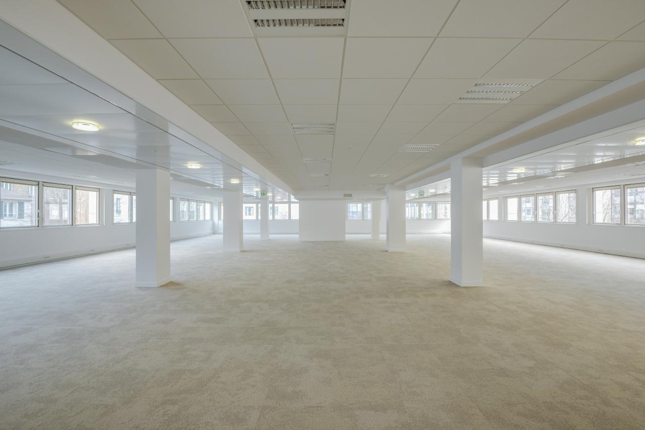 Bureau Issy-les-Moulineaux 2849m² Location bureau Issy-les-Moulineaux Hauts-de-Seine OLBUR2104580 3